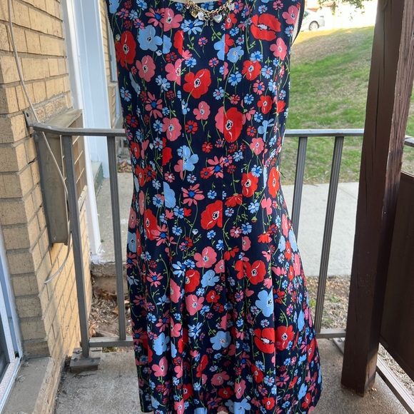Jones New York Floral Dress - Red and Blue - Picture 8 of 9